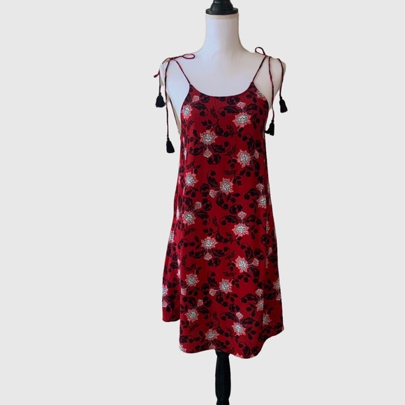 EXPRESS RED FLORAL TASSEL HALTER MINI DRESS BOHO GYPSY FLORAL DRESSS - Picture 15 of 16